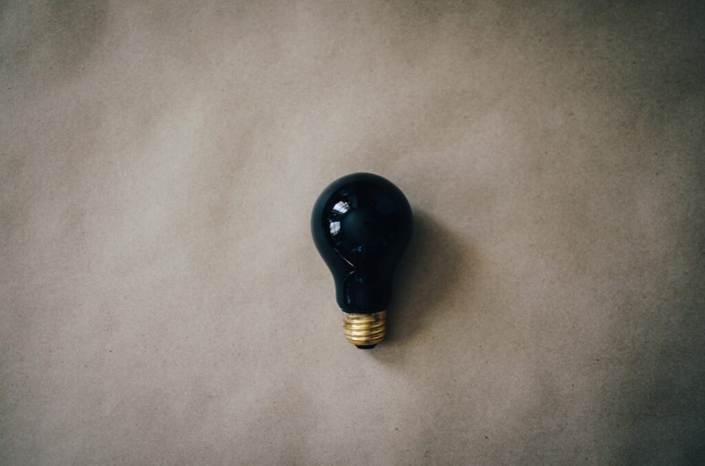 Photo Broken bulb