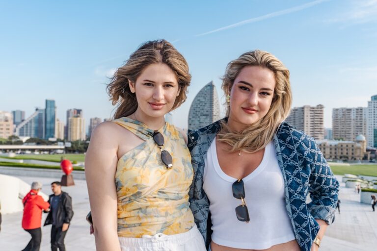 Photo dreams with friends