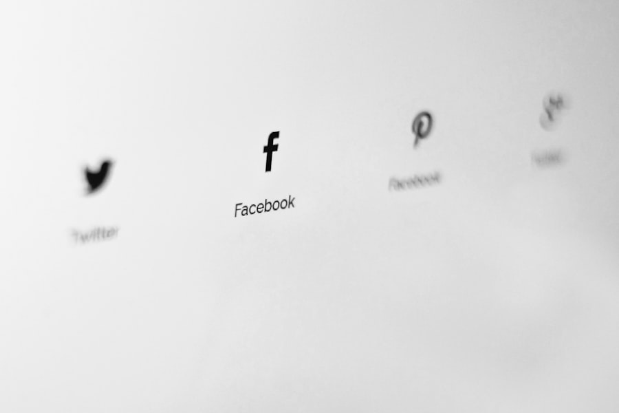 Photo social media sales channel